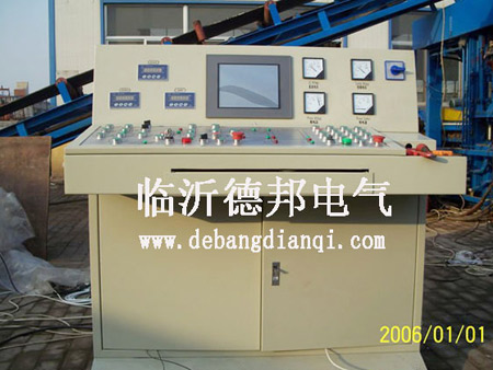 PLC、觸摸屏控制系統214